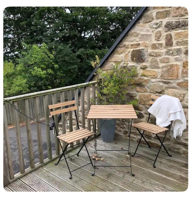 Homestay The Oaks A Private In Our With Its Own Entrance With Internal Doors Locked Suited To Quieter Guests Wanting A Peaceful